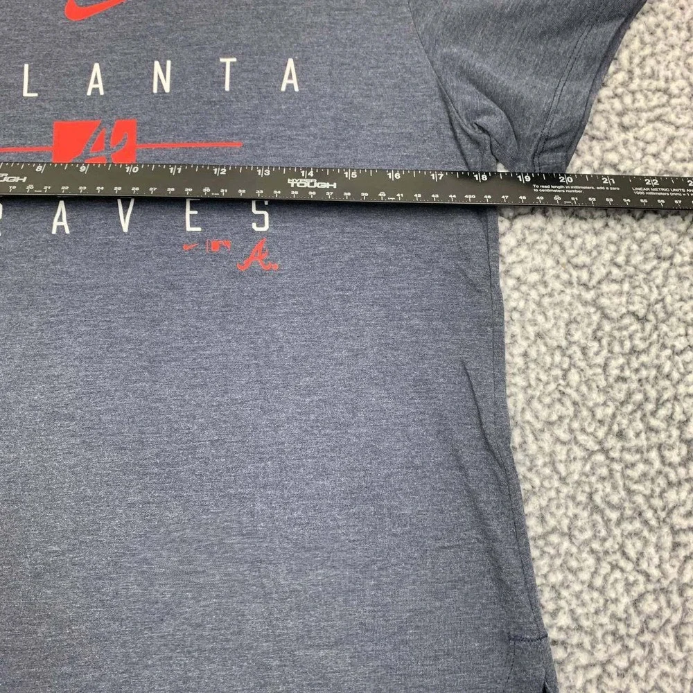 Atlanta Braves Shirt Women Medium Gray Nike Short‎ Sleeve Crew Neck New M